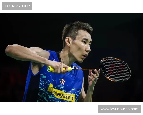 李宗伟赛场上冷静，私底下居然这么爱买名牌包？