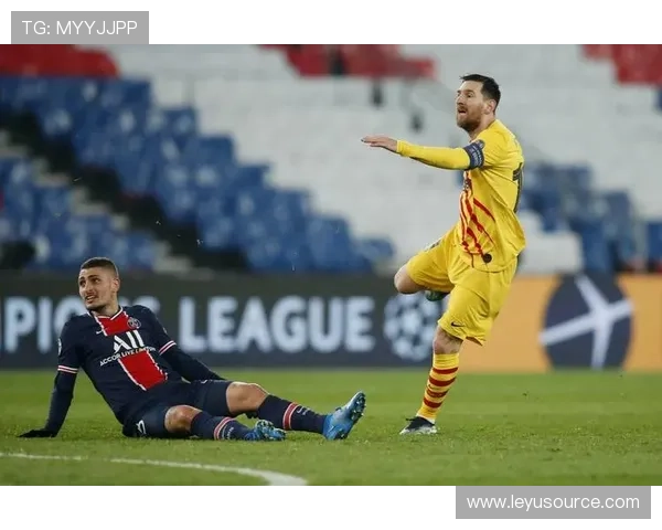 什么情况下会被判重罚？点球重踢的规则条件全解析