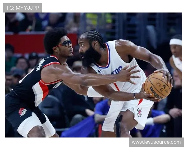 伦纳德挡拆造杀伤效率提升 拉开与哈登得分结构差距