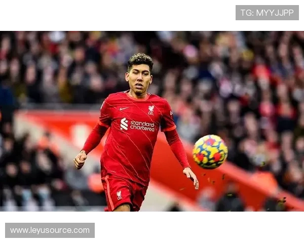 接管中场直塞撕开后防，菲尔米诺转型胜过纯射手